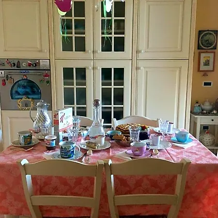 Mikigio Alojamento de Acomodação e Pequeno-almoço 3*